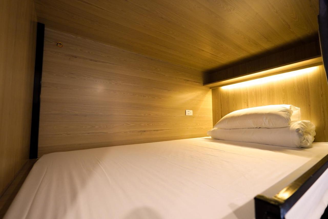 Capsule hotel Motogo Hanoi