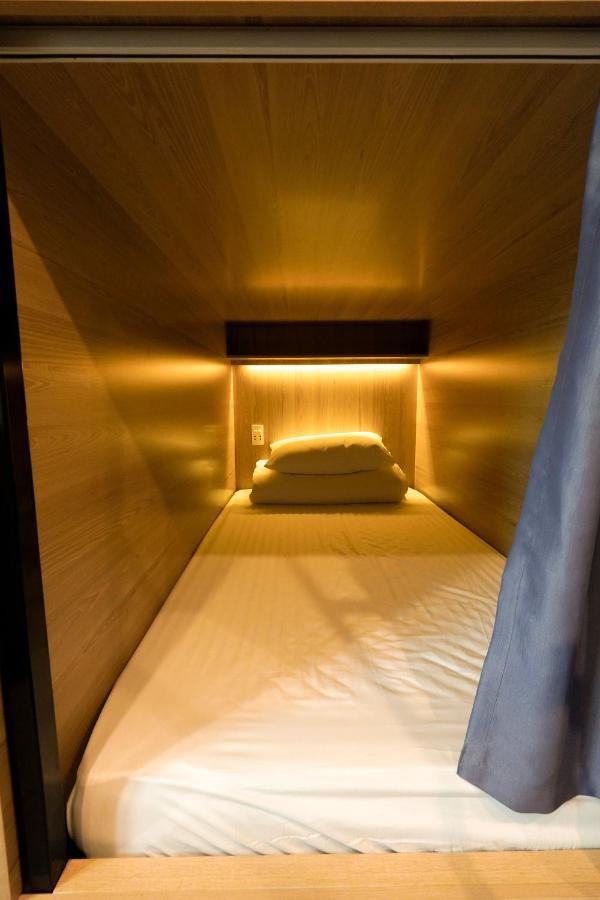 Capsule hotel Motogo Hanoi